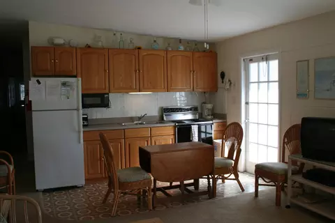 441 9th St #KEY colony, Key Colony Beach, FL 33051 photo 4
