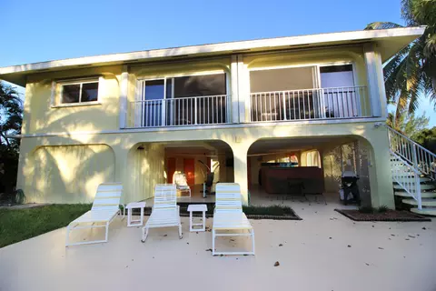 30332 Killdeer Ln, Big Pine Key, FL 33043 photo 1