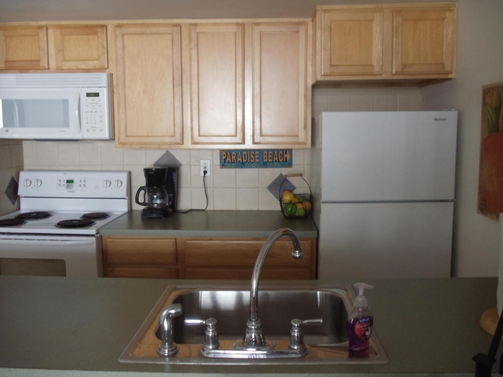 133 Coco Plum Dr #2, Marathon, FL 33050 photo 4