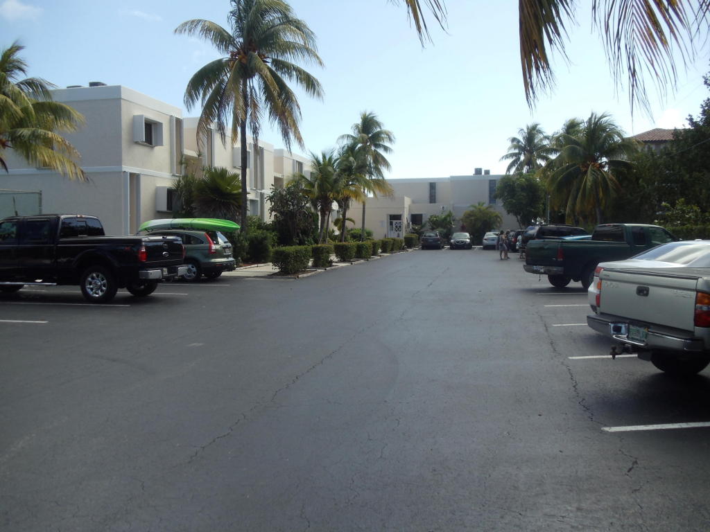 133 Coco Plum Dr #2, Marathon, FL 33050 photo 31
