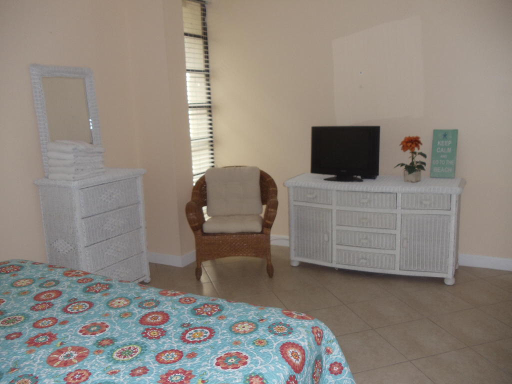 133 Coco Plum Dr #2, Marathon, FL 33050 photo 13