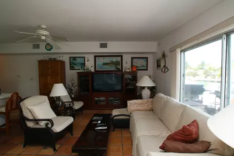 700 10th St #KEY colony, Key Colony Beach, FL 33051 photo 22