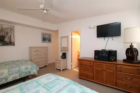 700 10th St #KEY colony, Key Colony Beach, FL 33051 photo 33