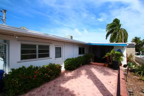 700 10th St #KEY colony, Key Colony Beach, FL 33051 photo 3