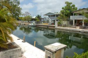 29071 Pine Ave, Big Pine Key, FL 33043 photo 17