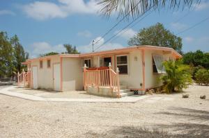 29071 Pine Ave, Big Pine Key, FL 33043 photo 6