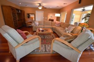 378 E Seaview Dr, Duck Key, FL 33050 photo 2
