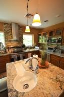 378 E Seaview Dr, Duck Key, FL 33050 photo 35