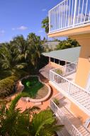 378 E Seaview Dr, Duck Key, FL 33050 photo 12