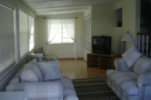 160 First Ct, Key Largo, FL 33037 photo 3