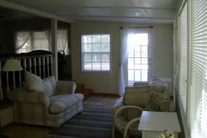 160 First Ct, Key Largo, FL 33037 photo 2