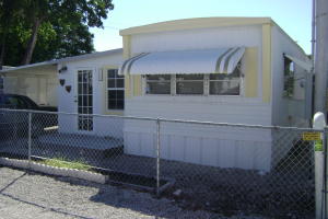 160 First Ct, Key Largo, FL 33037 photo 1