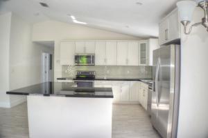 10 Bonefish Ave, Key Largo, FL 33037 photo 5
