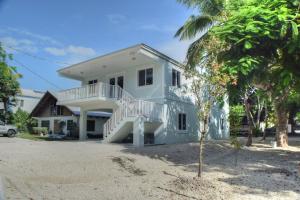 10 Bonefish Ave, Key Largo, FL 33037 photo 2
