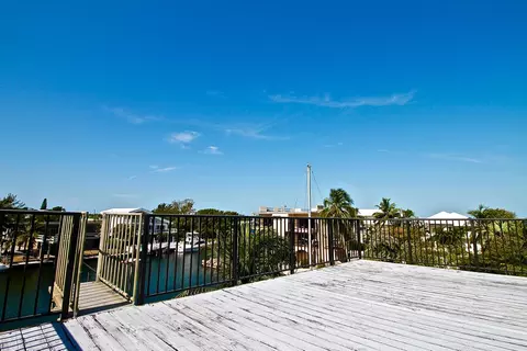 135 Redwing Rd, Tavernier, FL 33070 photo 18