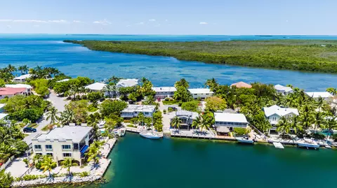135 Redwing Rd, Tavernier, FL 33070 photo 5