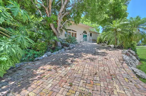 203 Apache St, Tavernier, FL 33070 photo 29