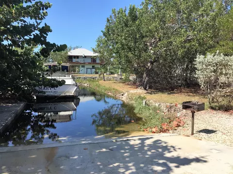 1594 Bogie Dr, Big Pine Key, FL 33043 photo 12