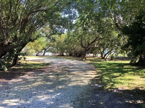 1594 Bogie Dr, Big Pine Key, FL 33043 photo 8