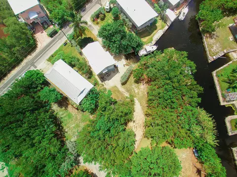 1594 Bogie Dr, Big Pine Key, FL 33043 photo 5