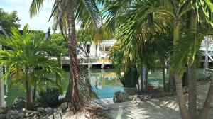 2569 Grouper Dr, Marathon, FL 33050 photo 7
