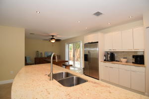 41 Bonefish Ave, Key Largo, FL 33037 photo 3