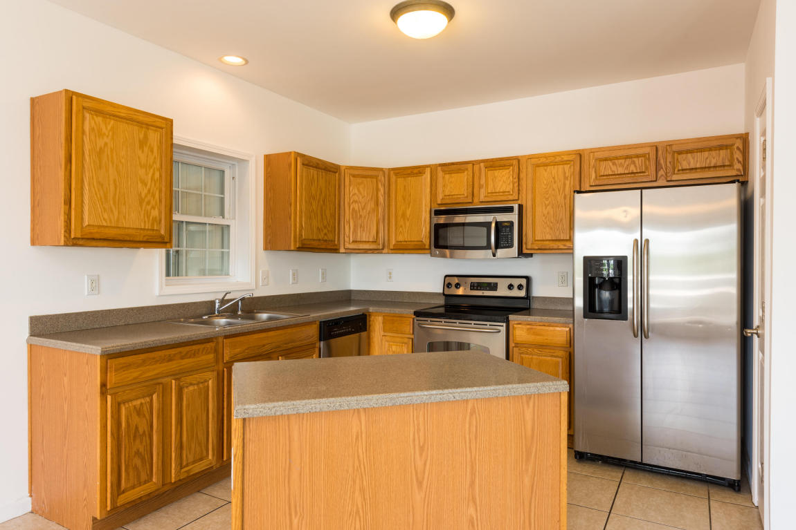 953 James Ter, Marathon, FL 33050 photo 2