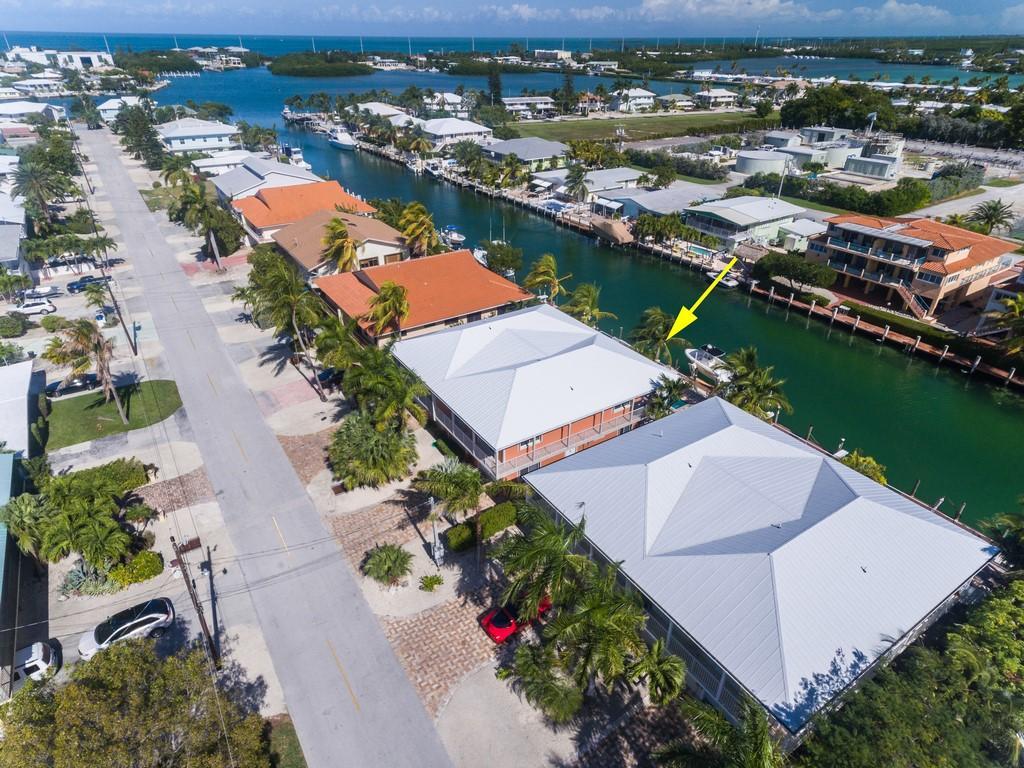 560 9th St #KEY colony, Key Colony Beach, FL 33051 photo 3