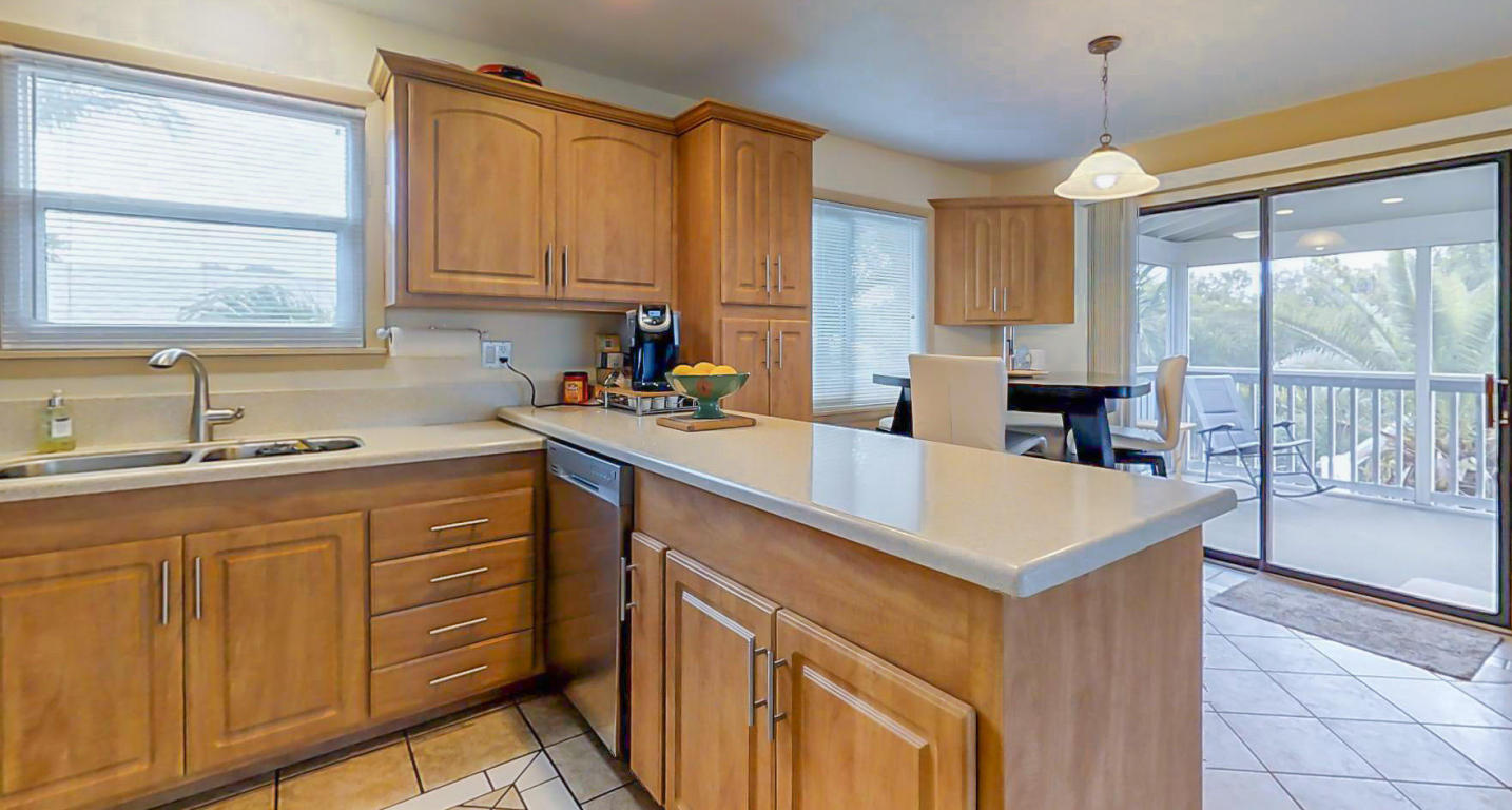 29094 Iris Dr, Big Pine Key, FL 33043 photo 7