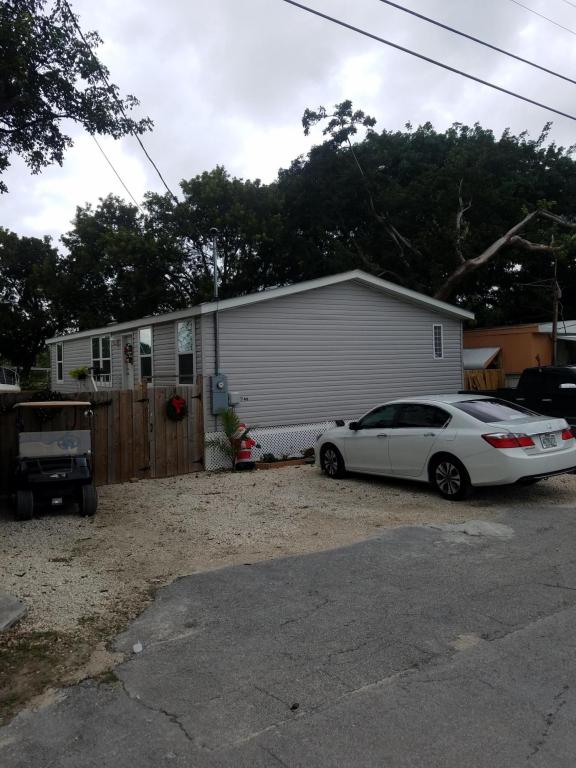 746 Largo Rd, Key Largo, FL 33037 photo 1