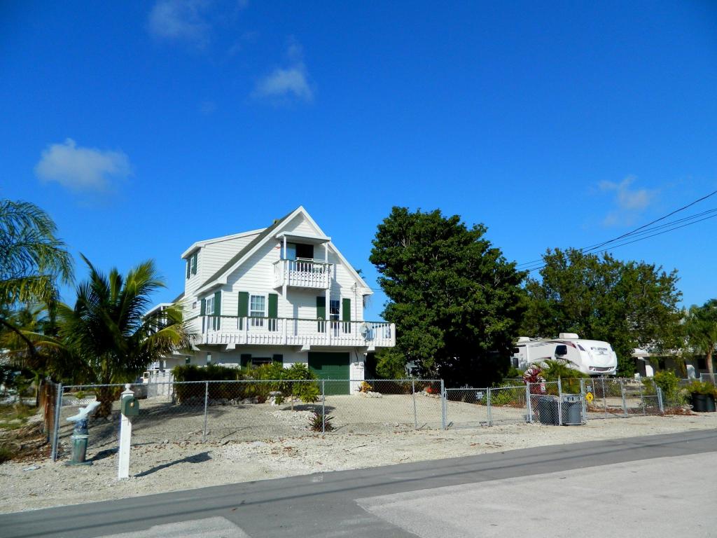 29157 Mango Ln, Big Pine Key, FL 33043 photo 4
