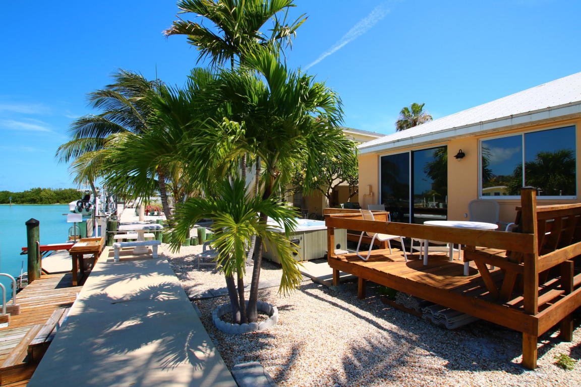 471 3rd St, Key Colony, FL 33051 photo 7