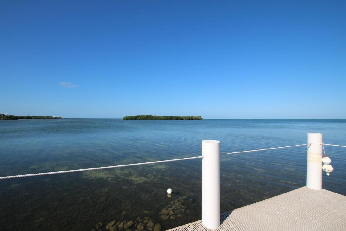 105 Sunset Dr, Marathon, FL 33050 photo 11