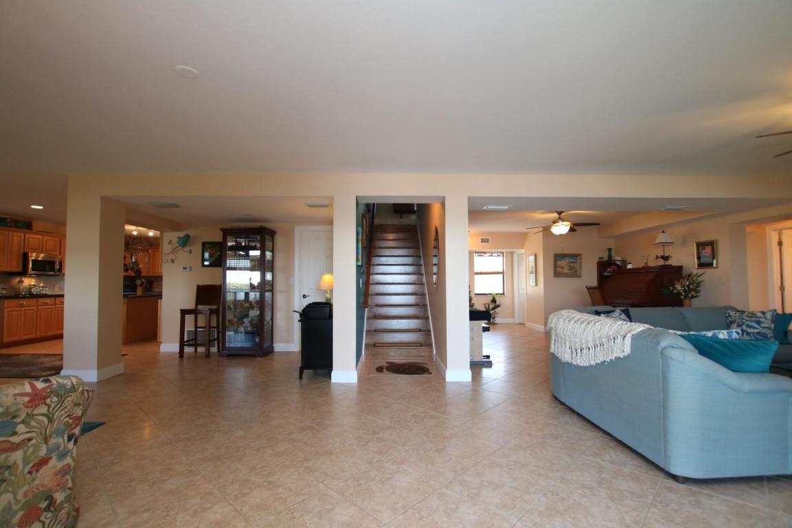 105 Sunset Dr, Marathon, FL 33050 photo 18