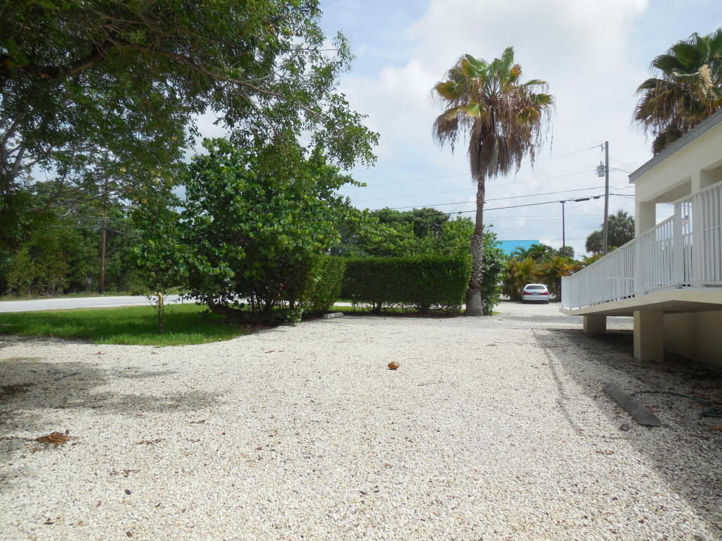 30410 Seagrape Ter, Big Pine Key, FL 33043 photo 4