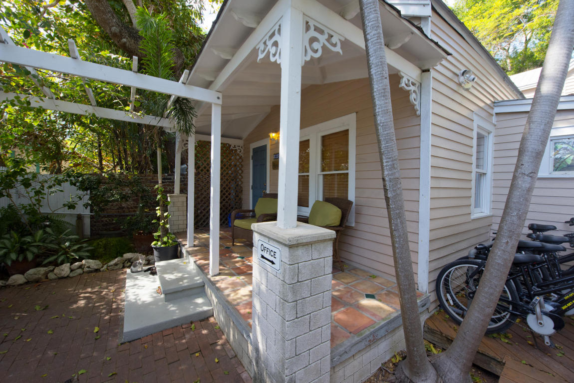 223 Eanes Ln, Key West, FL 33040 photo 3