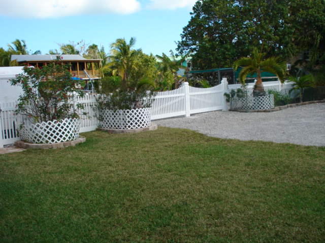 29011 Iris Dr, Big Pine Key, FL 33043 photo 8