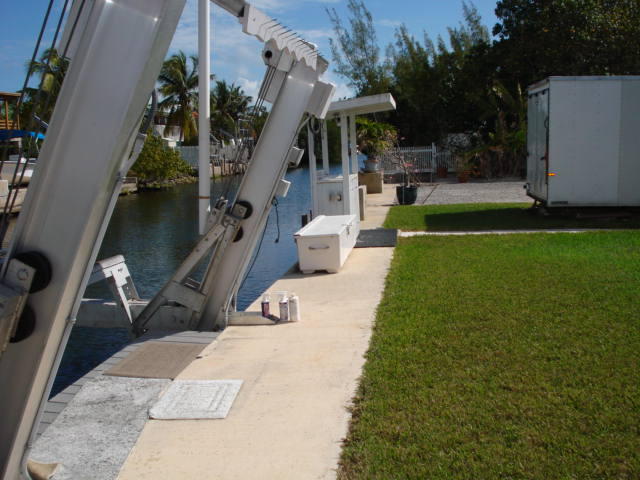 29011 Iris Dr, Big Pine Key, FL 33043 photo 11