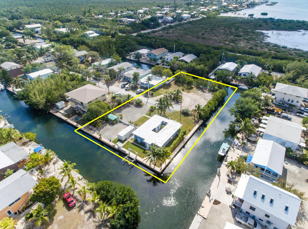 29011 Iris Dr, Big Pine Key, FL 33043 photo 1