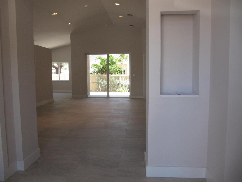 200 2nd St, Key Largo, FL 33037 photo 2