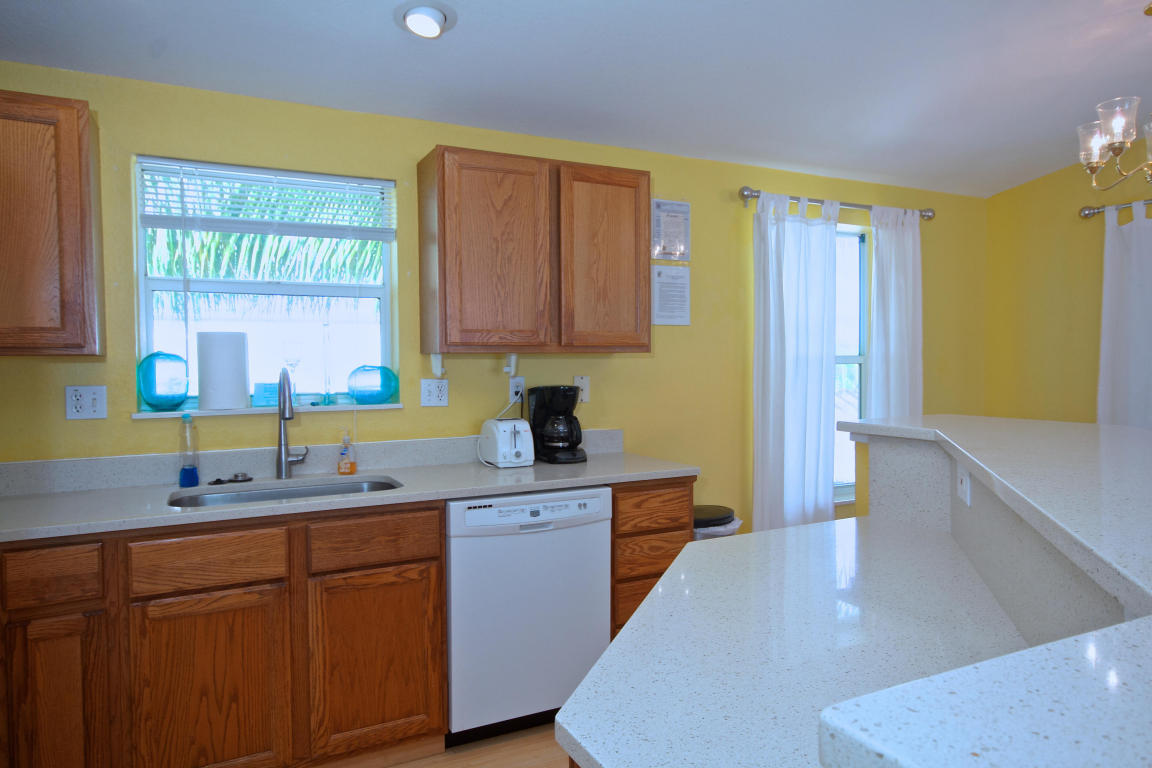 73 Coco Plum Dr, Marathon, FL 33050 photo 20