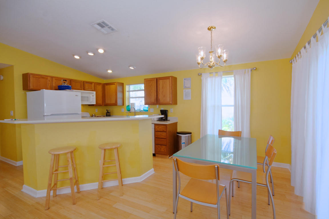 73 Coco Plum Dr, Marathon, FL 33050 photo 22