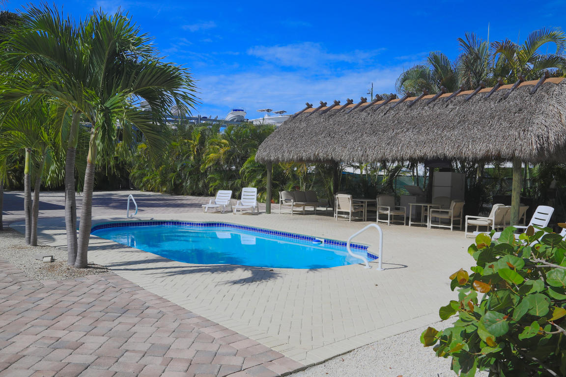73 Coco Plum Dr, Marathon, FL 33050 photo 16
