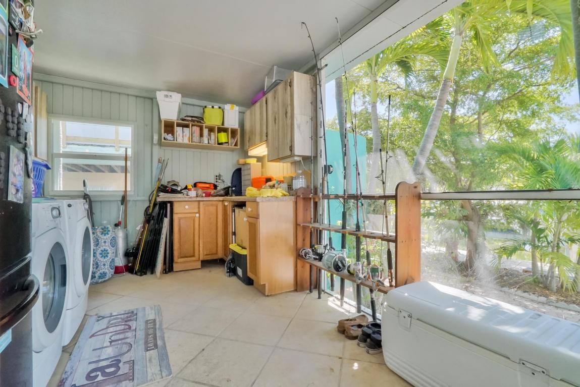 29016 Cedar Dr, Big Pine Key, FL 33043 photo 38