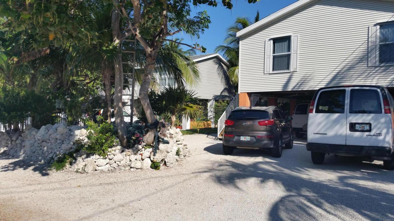 57519 Bailey St, Marathon, FL 33050 photo 1