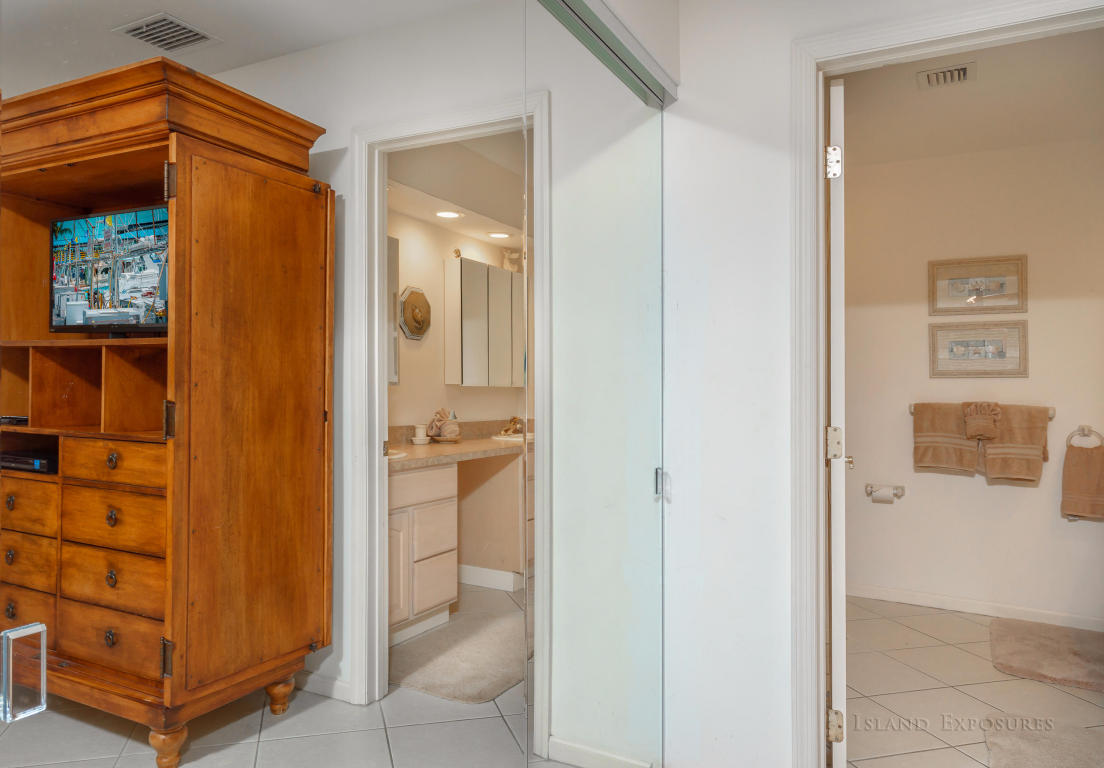 600 10th St #KEY colony, Key Colony Beach, FL 33051 photo 13