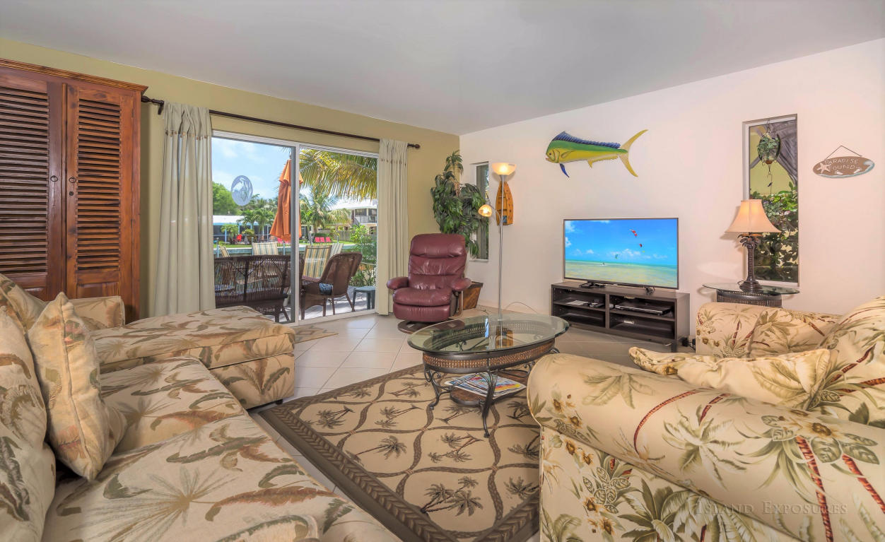 600 10th St #KEY colony, Key Colony Beach, FL 33051 photo 2