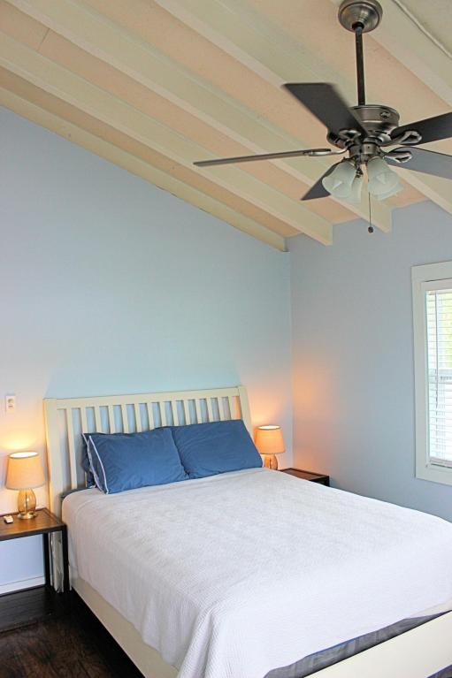 29042 Geranium Dr, Big Pine Key, FL 33043 photo 10