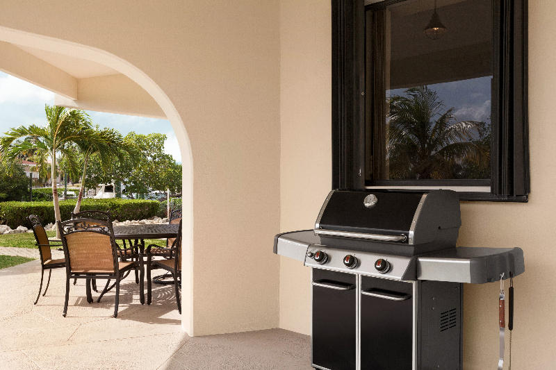868 E Copa D Oro, Marathon, FL 33050 photo 5