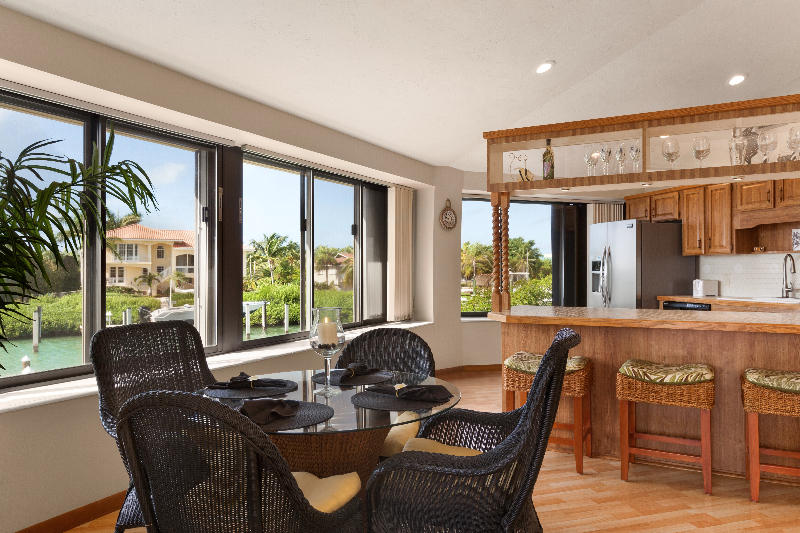 868 E Copa D Oro, Marathon, FL 33050 photo 8